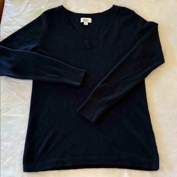 croft & barrow Sweaters - Croft & Barrow Sweater Women's Small NAVY Blue VNeck Sweater Super Soft and Knit